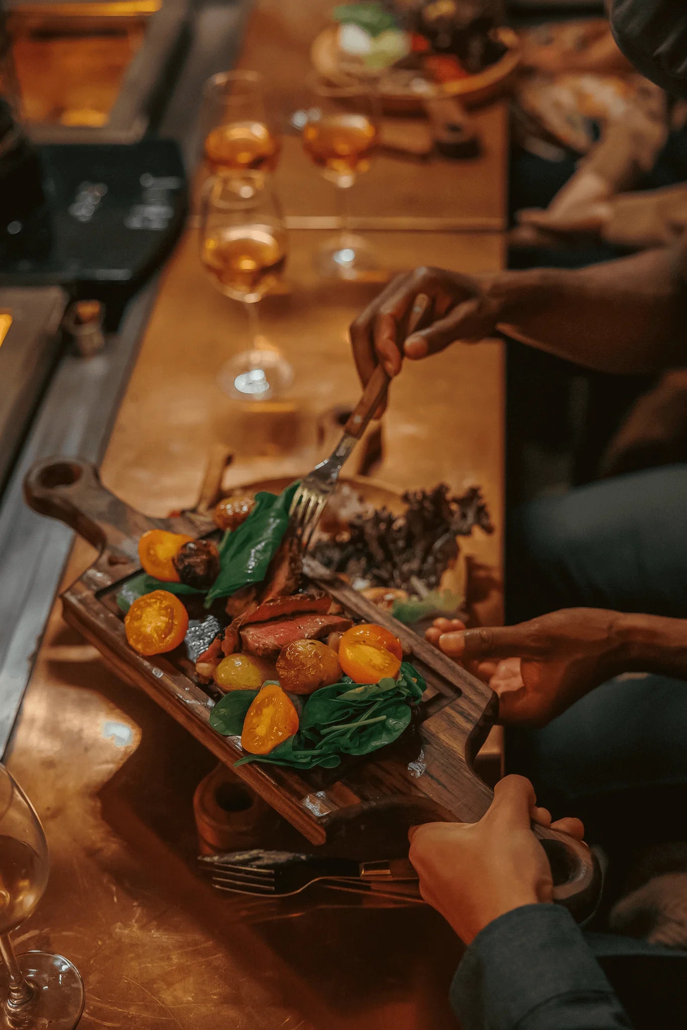 Cashmere Caveman Co's Double-handed Chopping Board